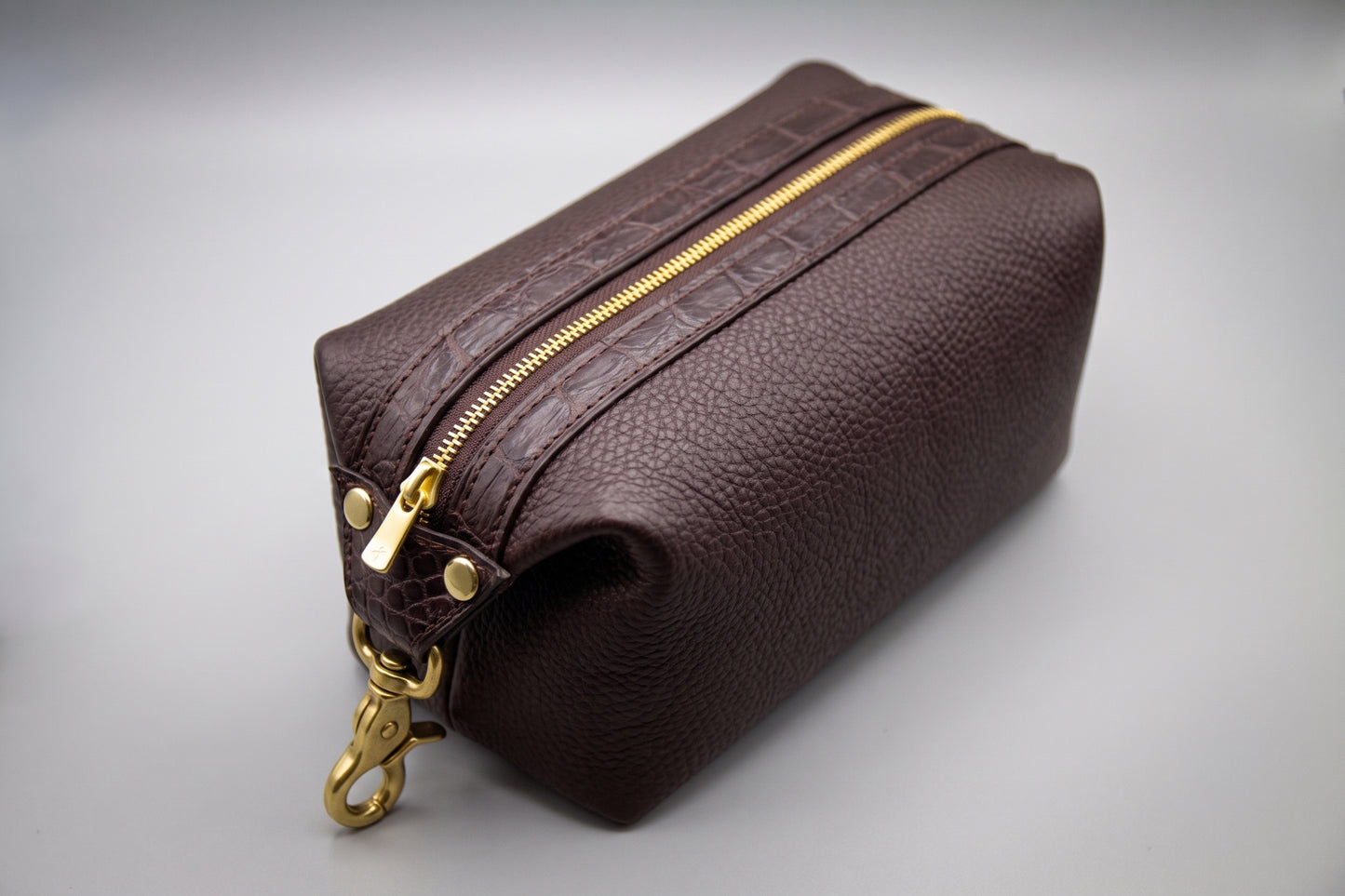
                  
                    Leather Toiletry Bag Dopp Kit - Dark Brown
                  
                