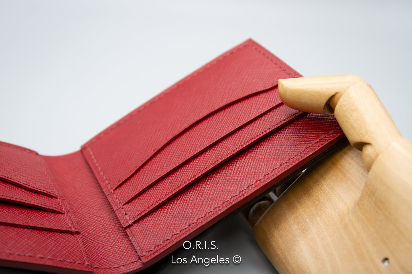 
                  
                    American Alligator Bifold Wallet - Glazed Black
                  
                