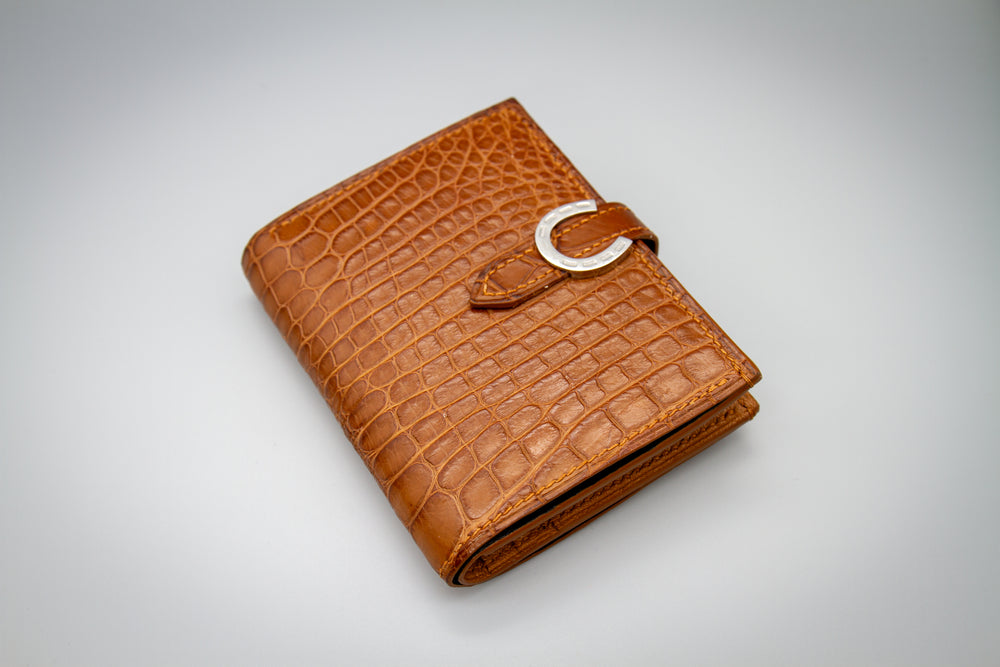 
                  
                    Compact womens croc wallet
                  
                