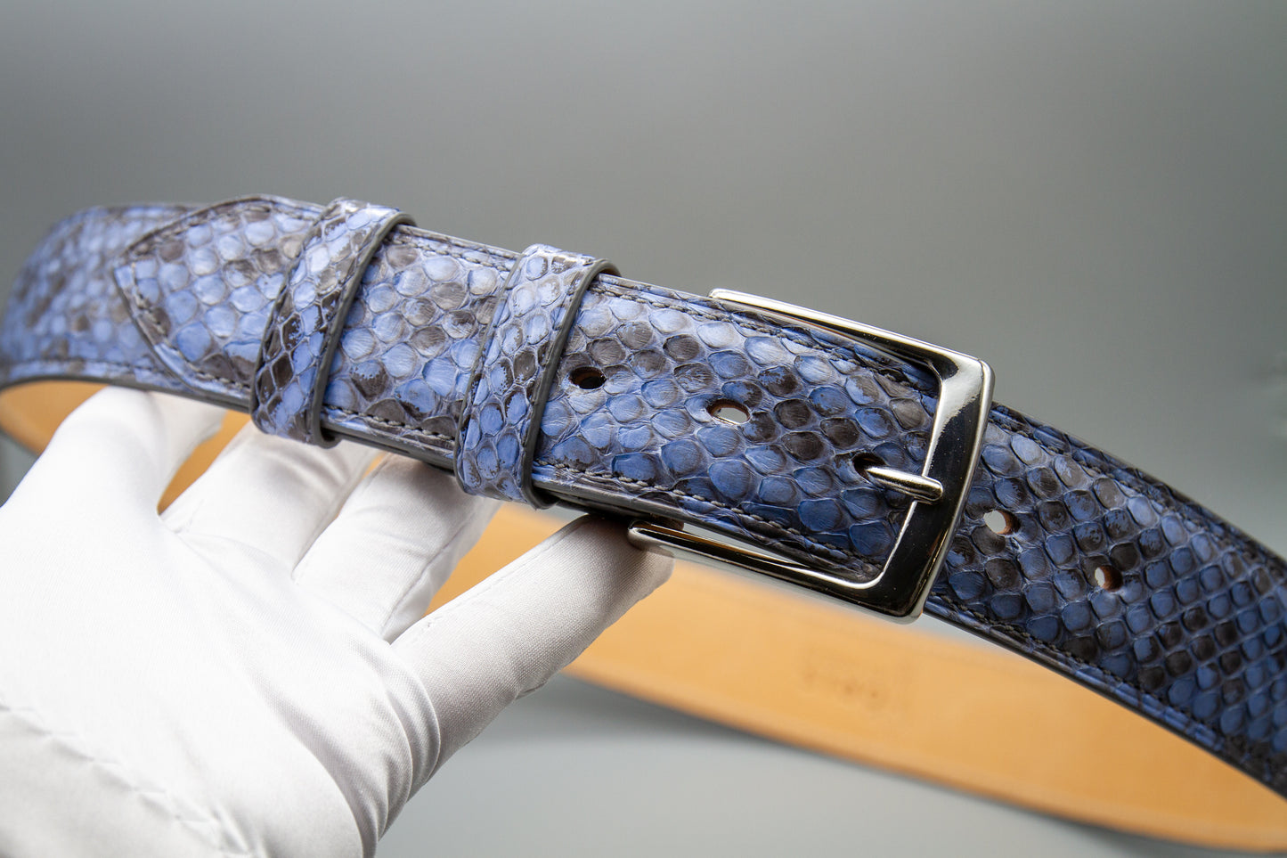 
                  
                    snakeskin womens belts
                  
                