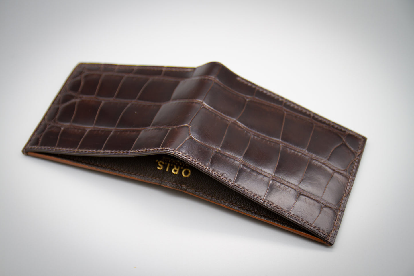 
                  
                    American Alligator Bifold Wallet - Glazed Brown
                  
                