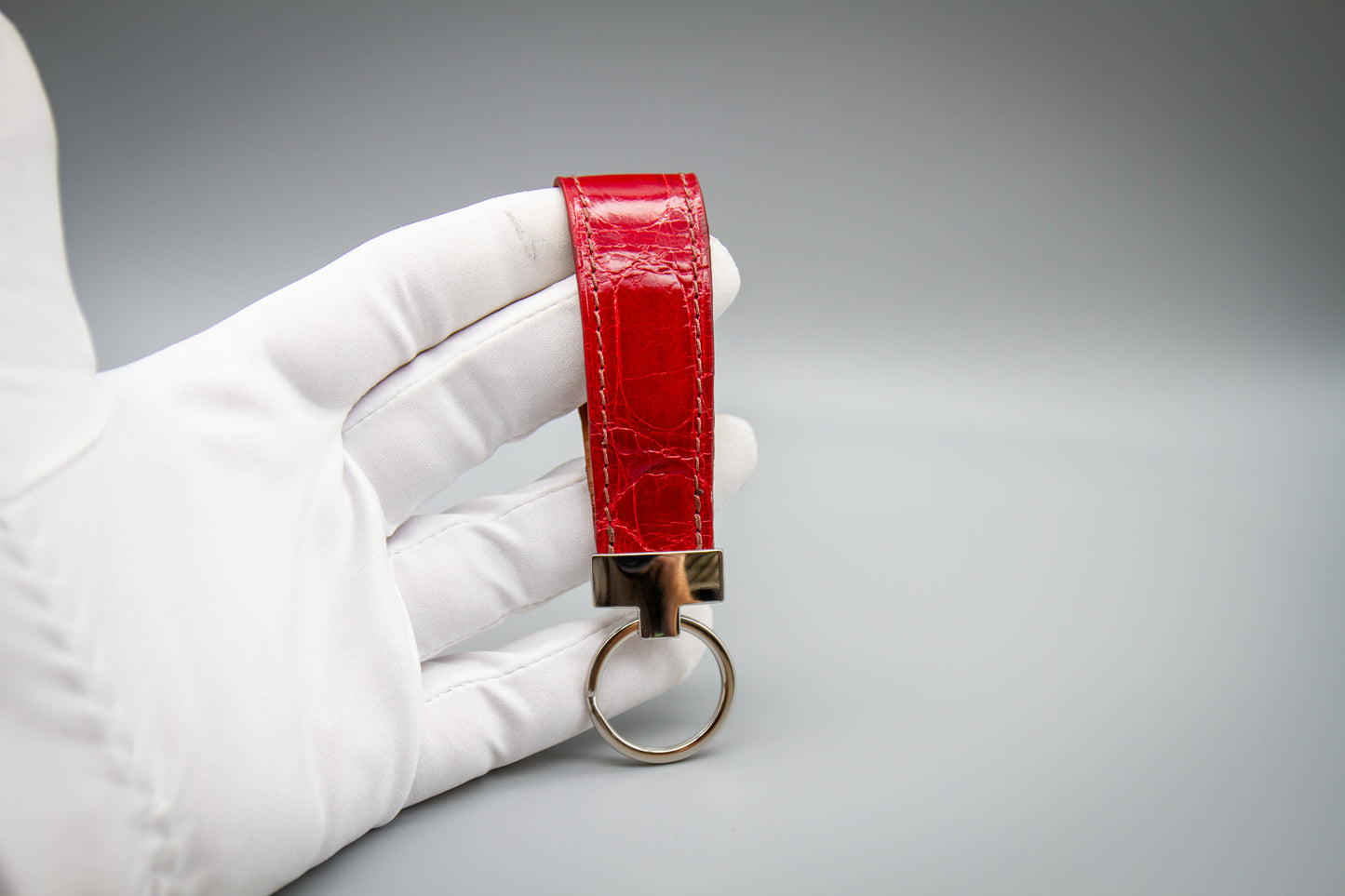 
                  
                    Luxury Alligator Leather Keychain - Red
                  
                