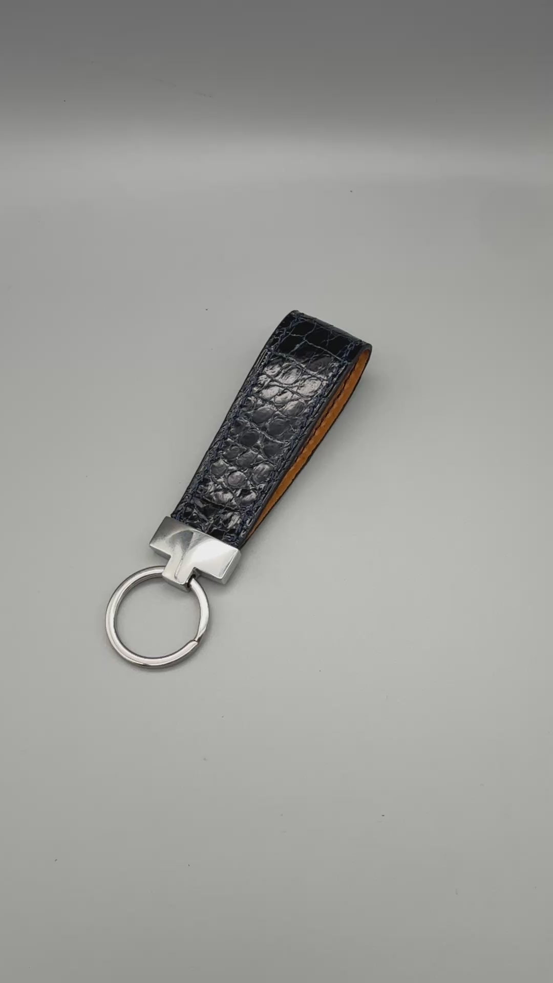 
                  
                    Load and play video in Gallery viewer, Luxury Alligator Leather Keychain - Midnight Blue
                  
                