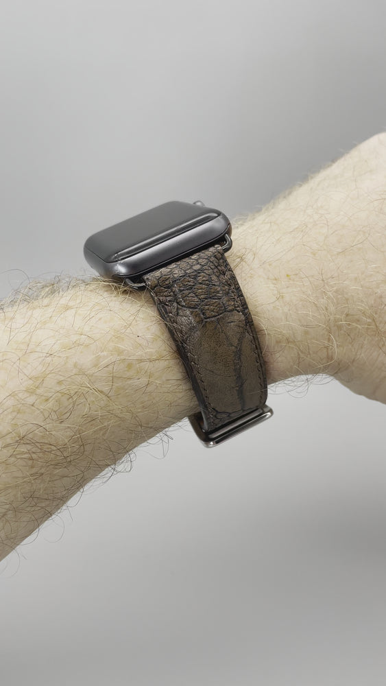 
                  
                    Load and play video in Gallery viewer, Apple Watch Band - Tobacco Ostrich Leather
                  
                