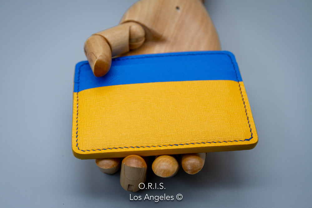 
                  
                    leather minimalist wallet
                  
                
