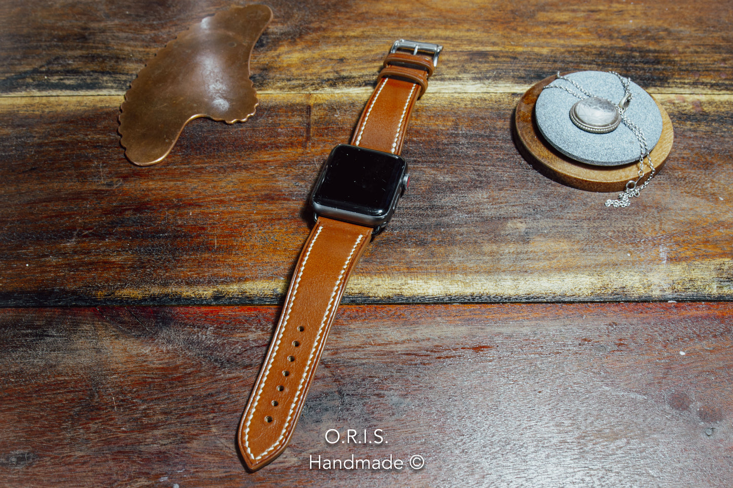 
                  
                    Barenia Leather Apple Watch Band - Fauve
                  
                